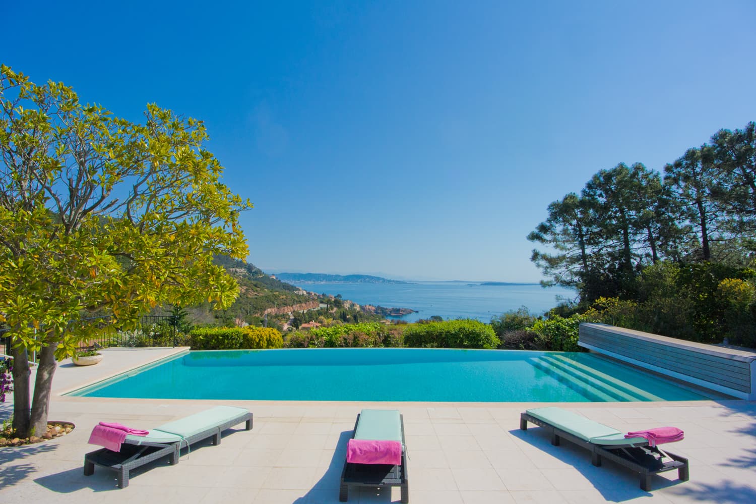Villa de vacances sur la Côte d'Azur avec piscine privée et vue imprenable | Villa Saint-Honorat