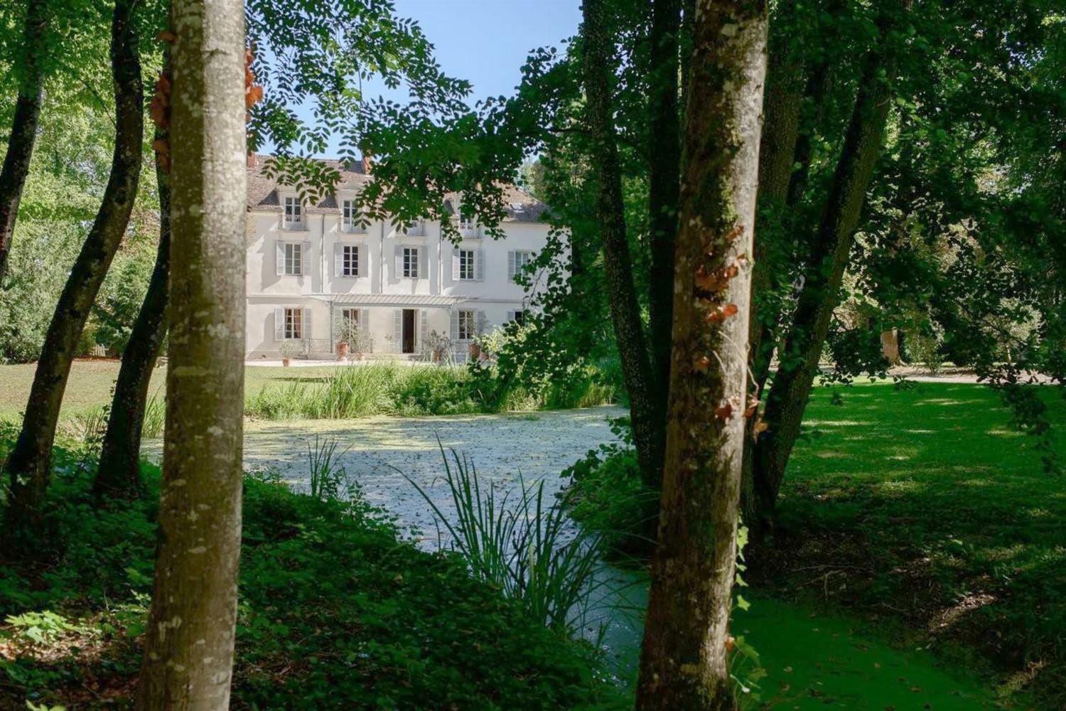 Château de vacances en Bourgogne Franche-Comté