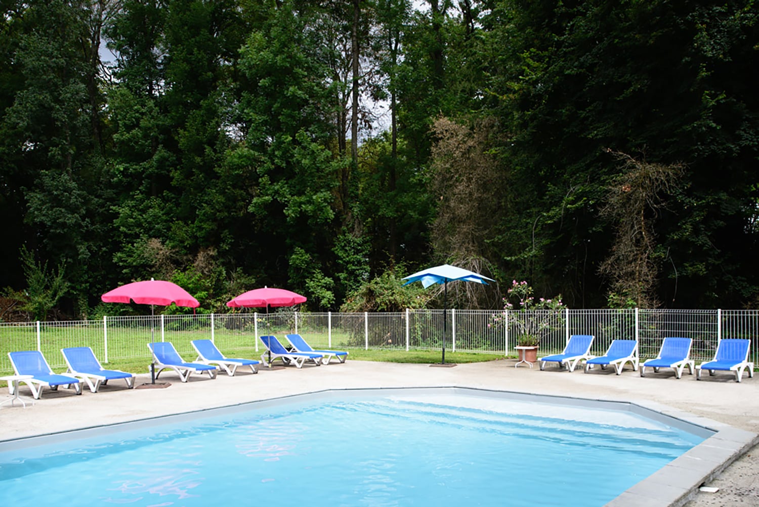 Private pool Private pool