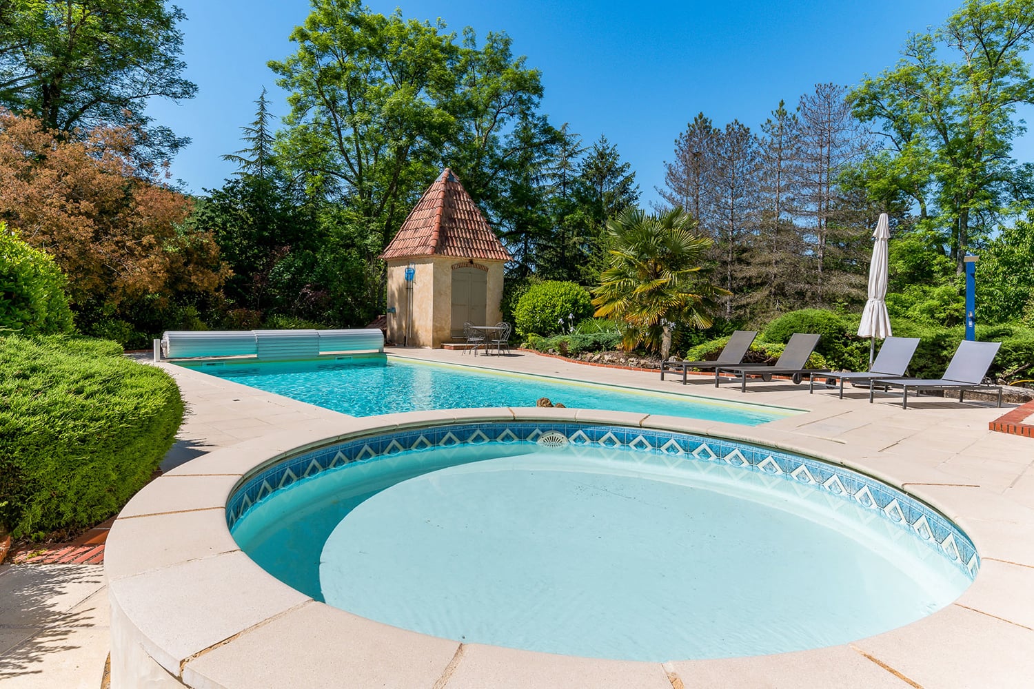 Private heated pool Private heated pool