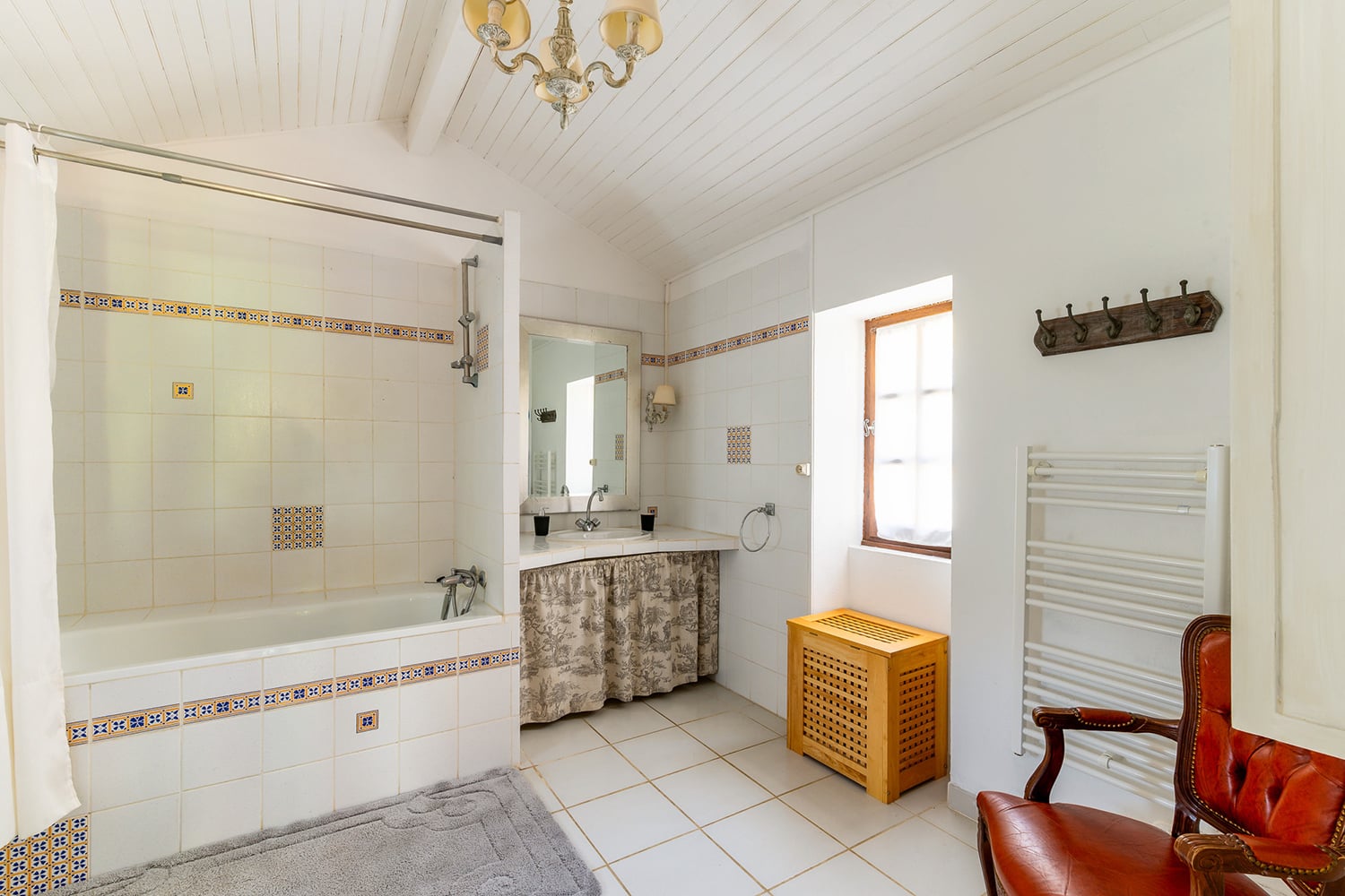Salle de bain | Maison à louer en Nouvelle-Aquitaine