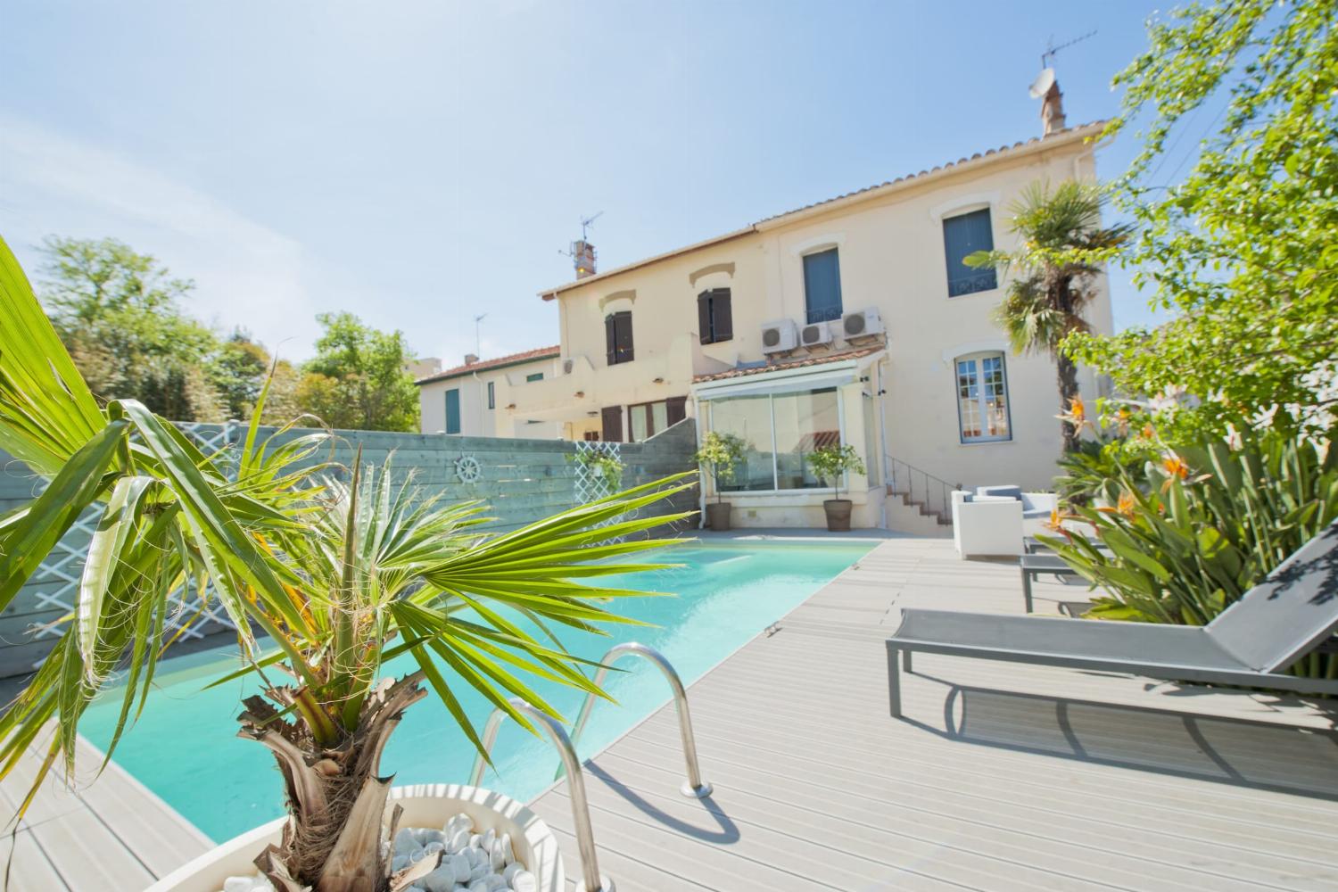 Location maison dans le sud de la France avec piscine privée