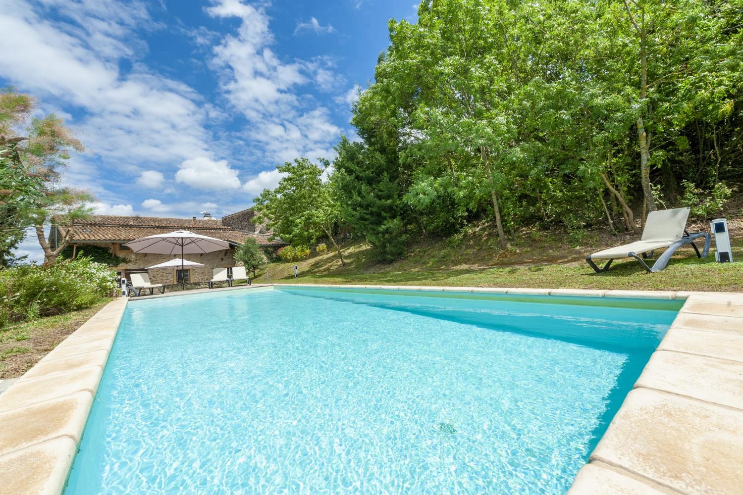 Private pool Private pool