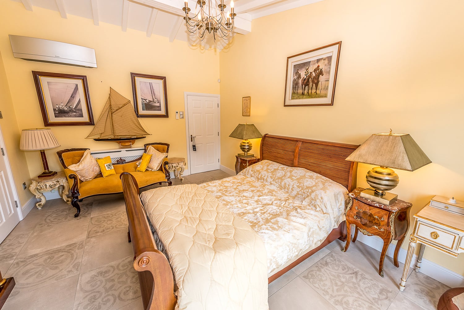 Chambre | Villa de vacances à Saint-Tropez
