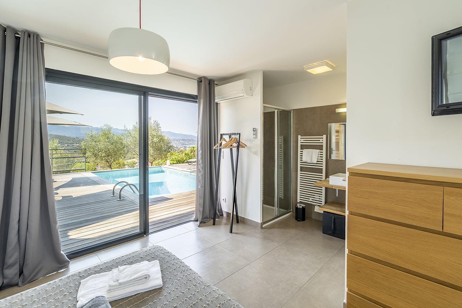 Chambre | Villa de vacances en Corse