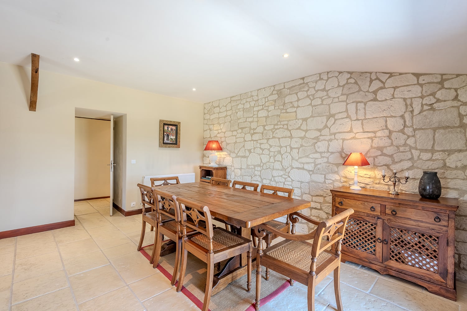 Salle à manger | Maison à louer en Nouvelle-Aquitaine