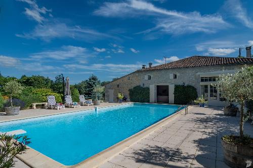 Holiday home in South West France with private heated pool
