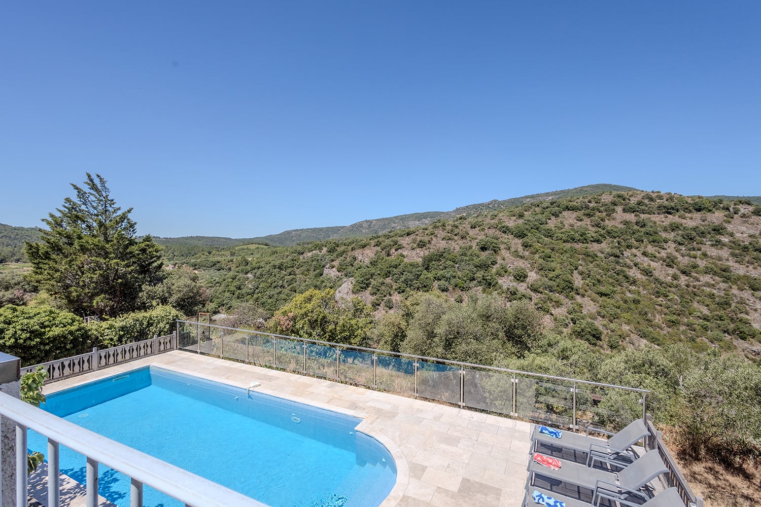 Private pool Private pool