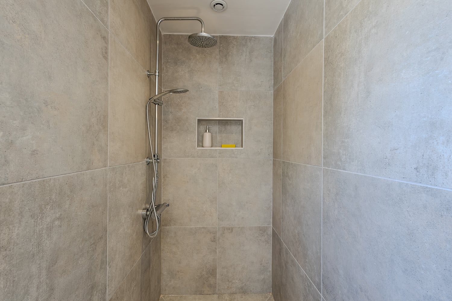 Salle de bain | Villa de vacances à Félines-Minervois