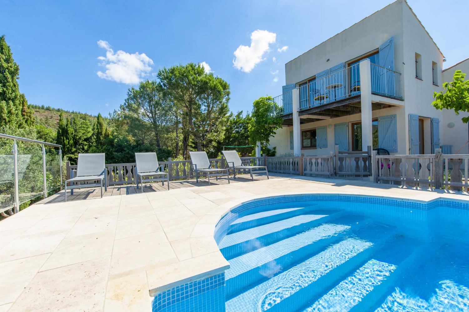 Villa de vacances dans le sud de la France avec piscine privée