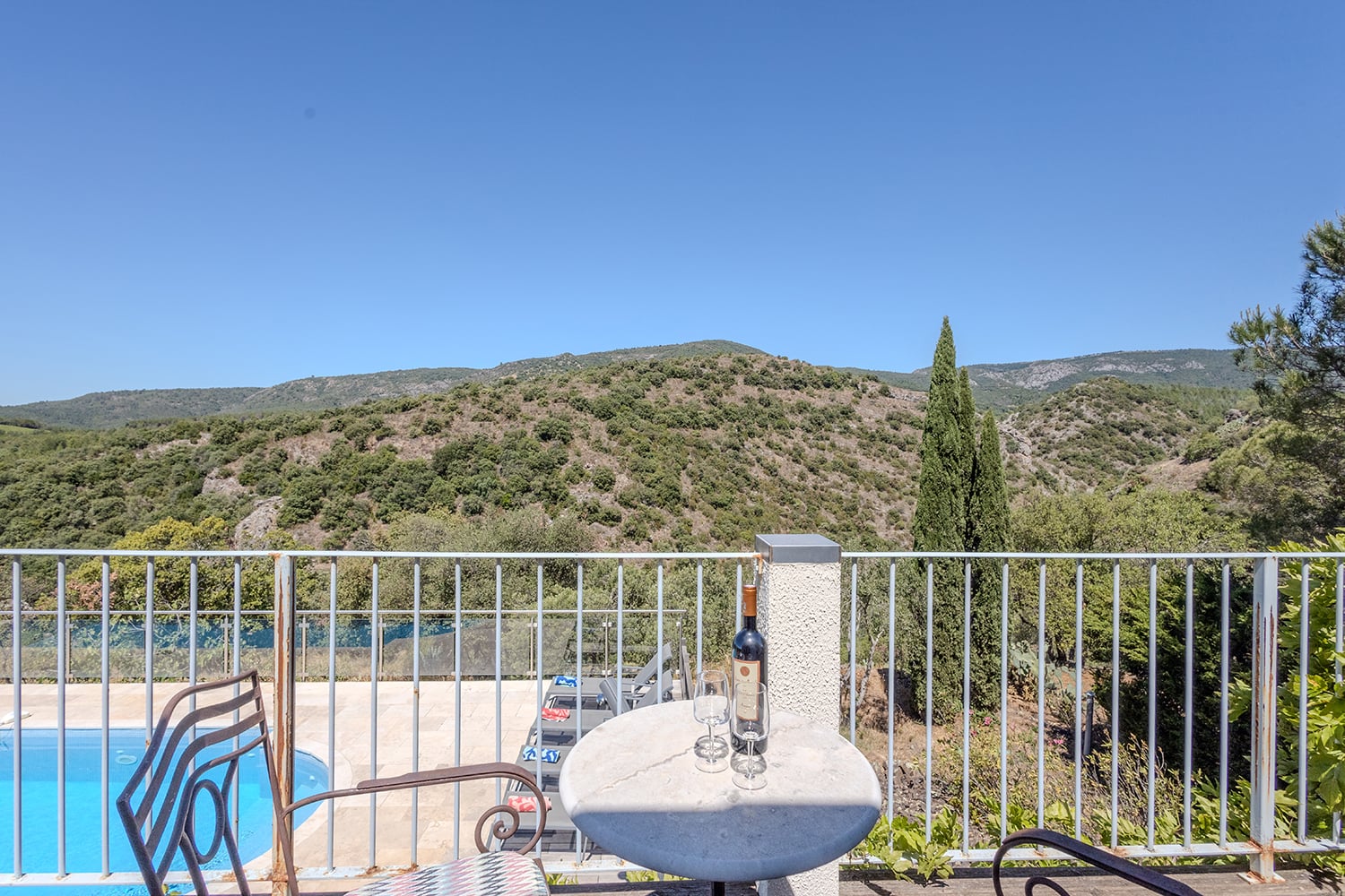 Vue depuis la terrasse du 1er étage