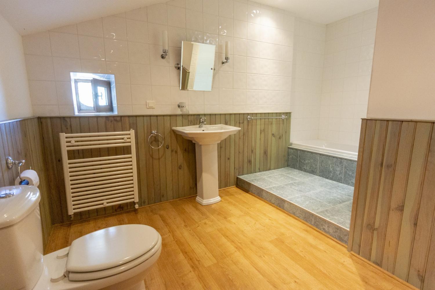 Salle de bain | Maison de vacances à Monflanquin