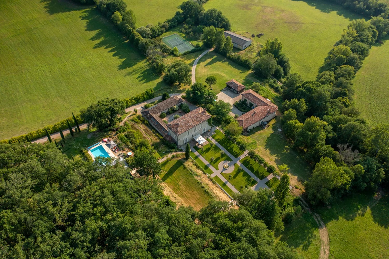 Maison de vacances à Damiatte avec piscine privée