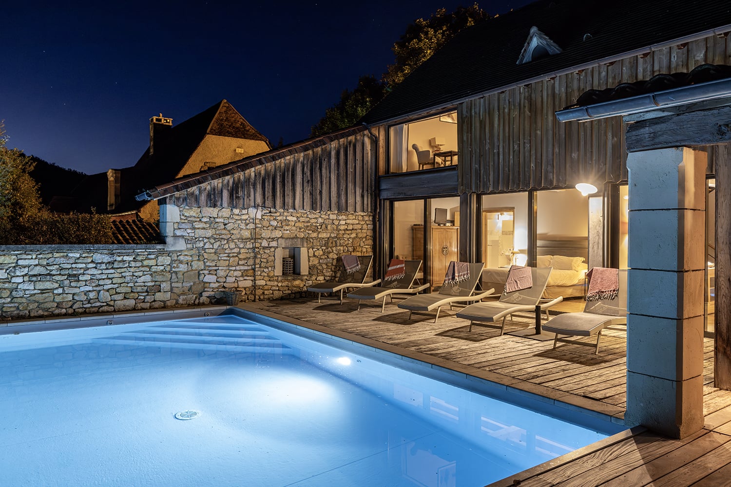 Location maison en Dordogne avec piscine privée