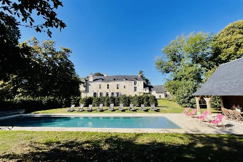 Holiday château in Indre-et-Loire with private heated pool