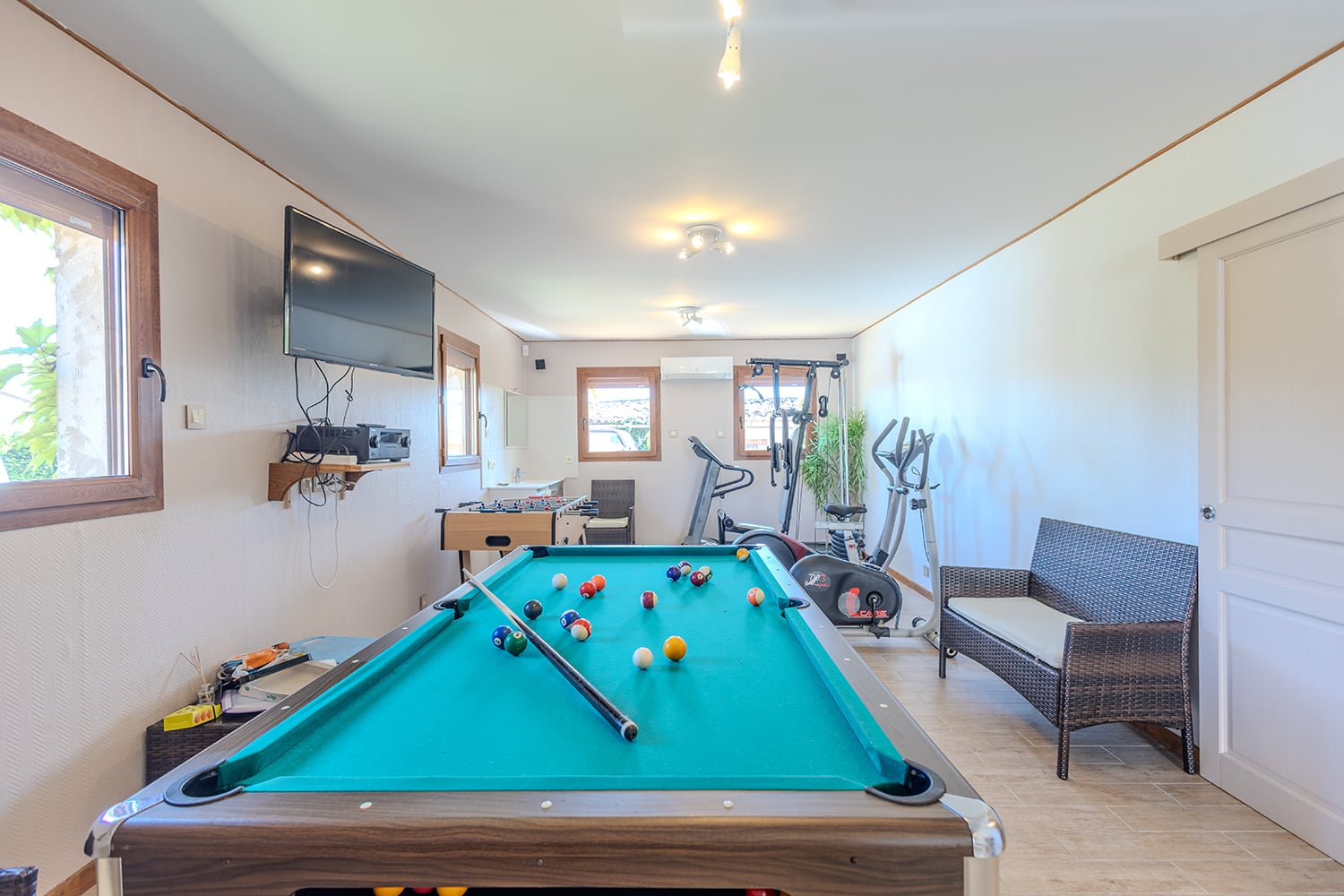 Table de billard américain