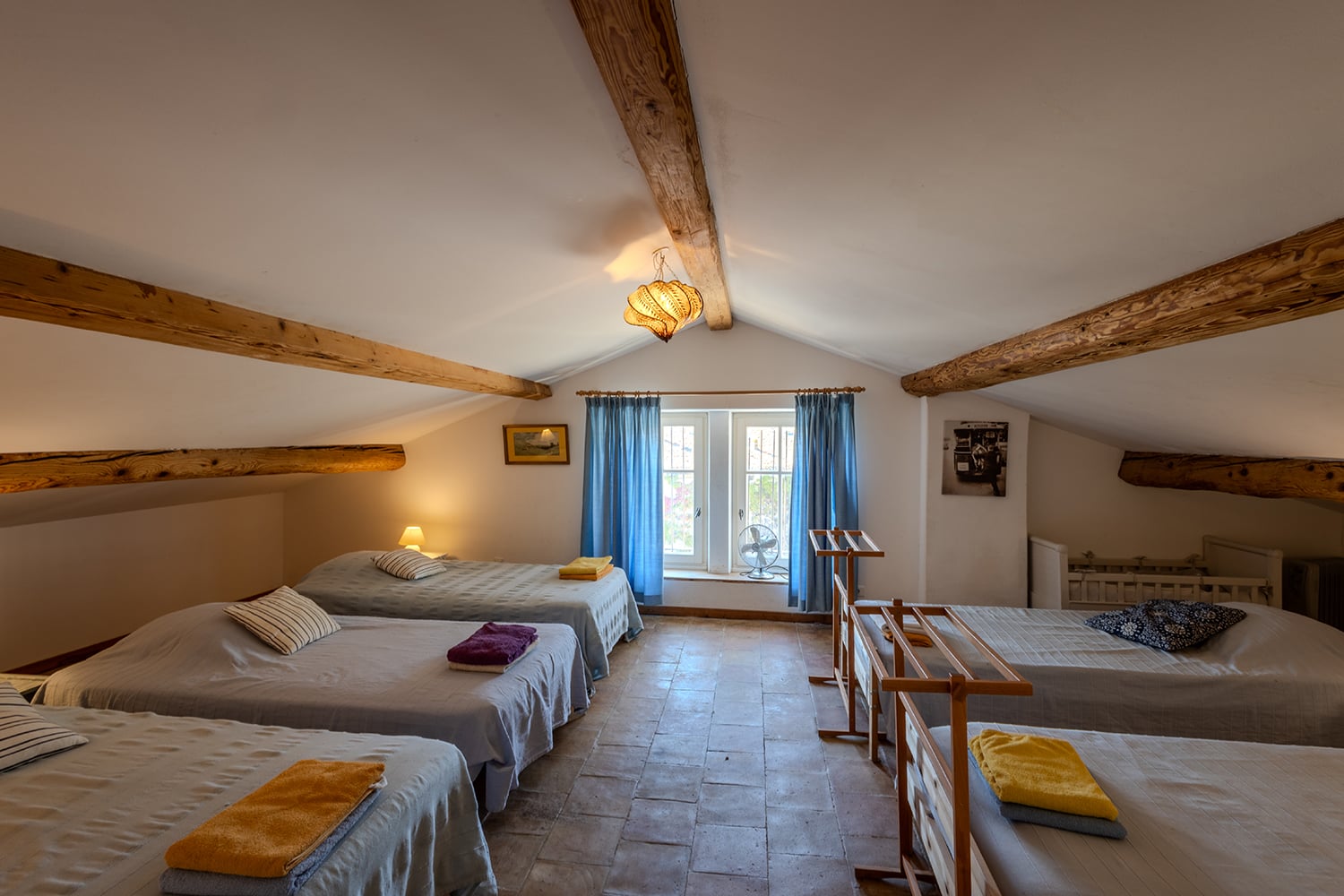 Chambre supplémentaire sur demande Chambre supplémentaire sur demande