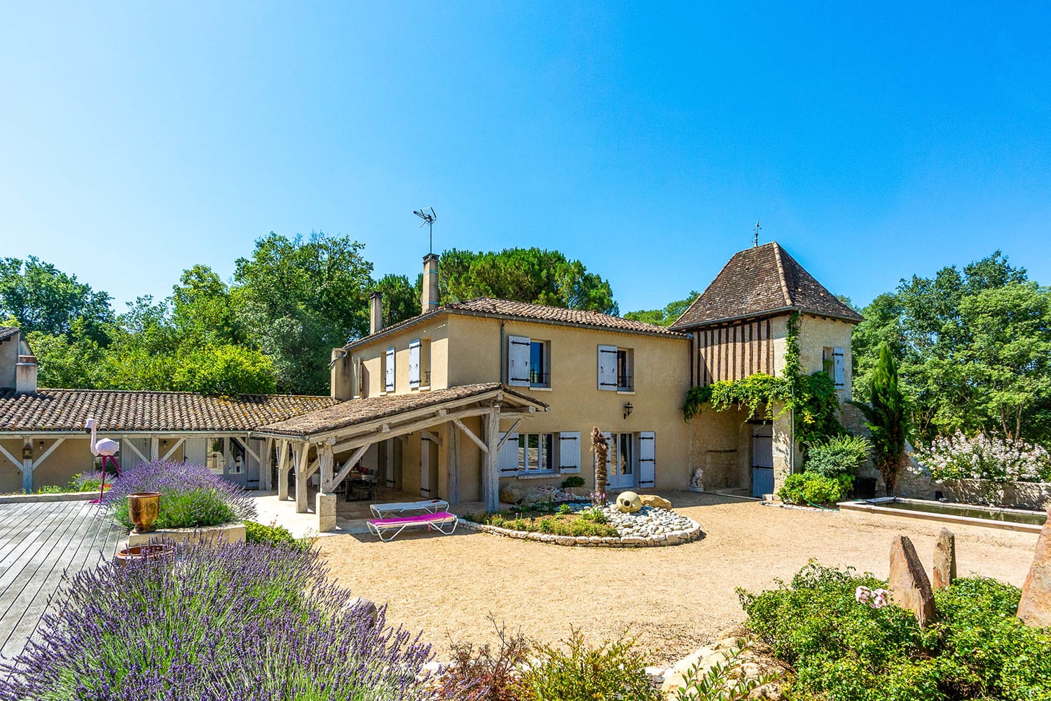 Holiday home in Gontaud-de-Nogaret