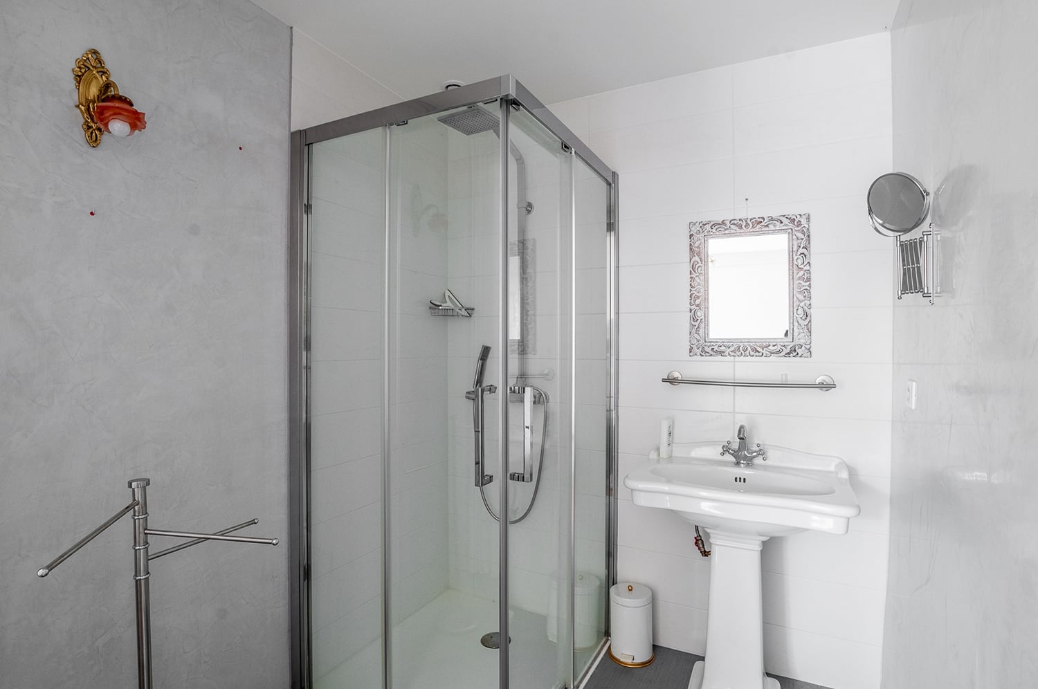 Salle de bain | Maison de vacances à Gontaud-de-Nogaret