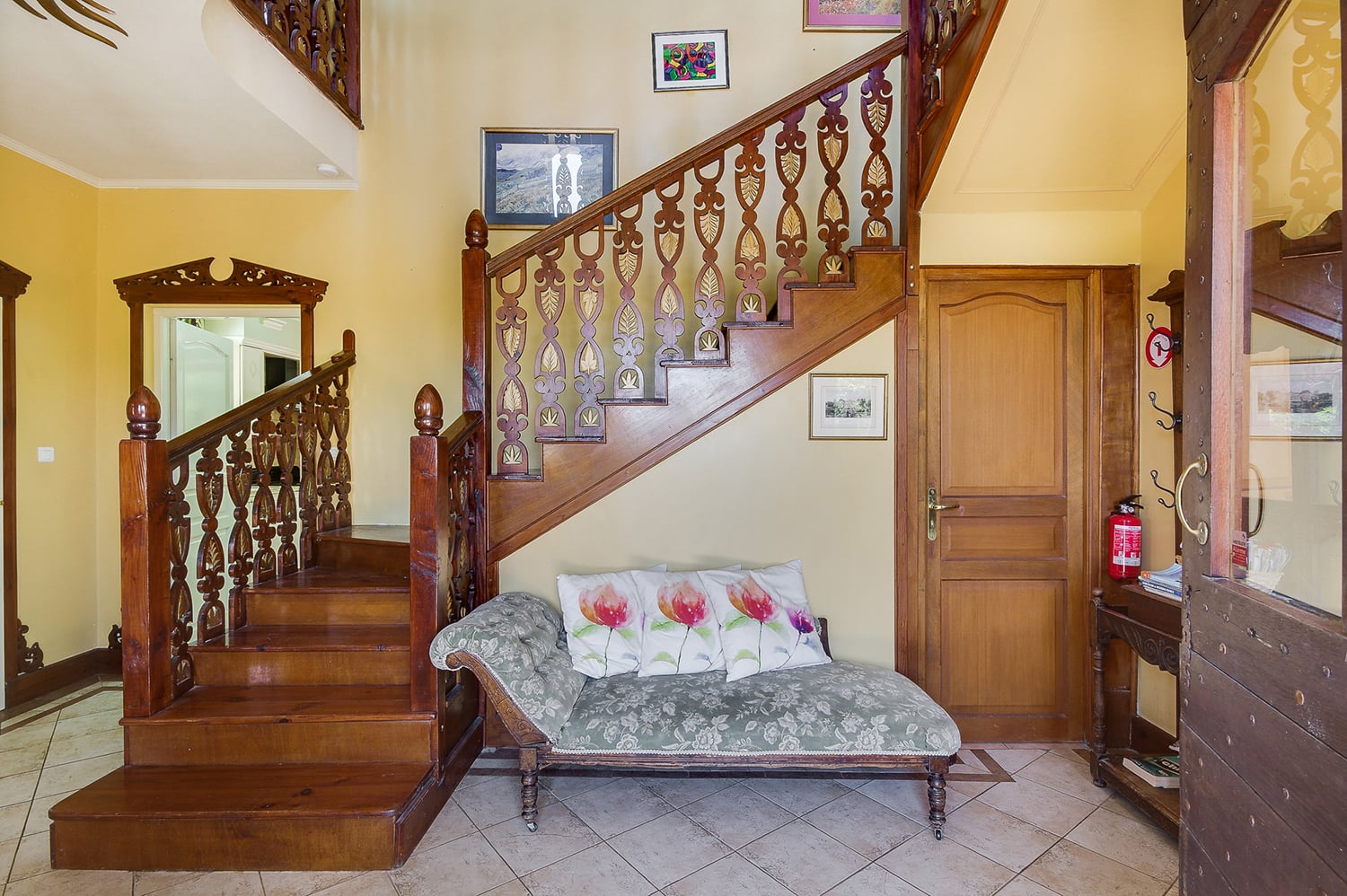 Escalier | Château de vacances à Cambayrac