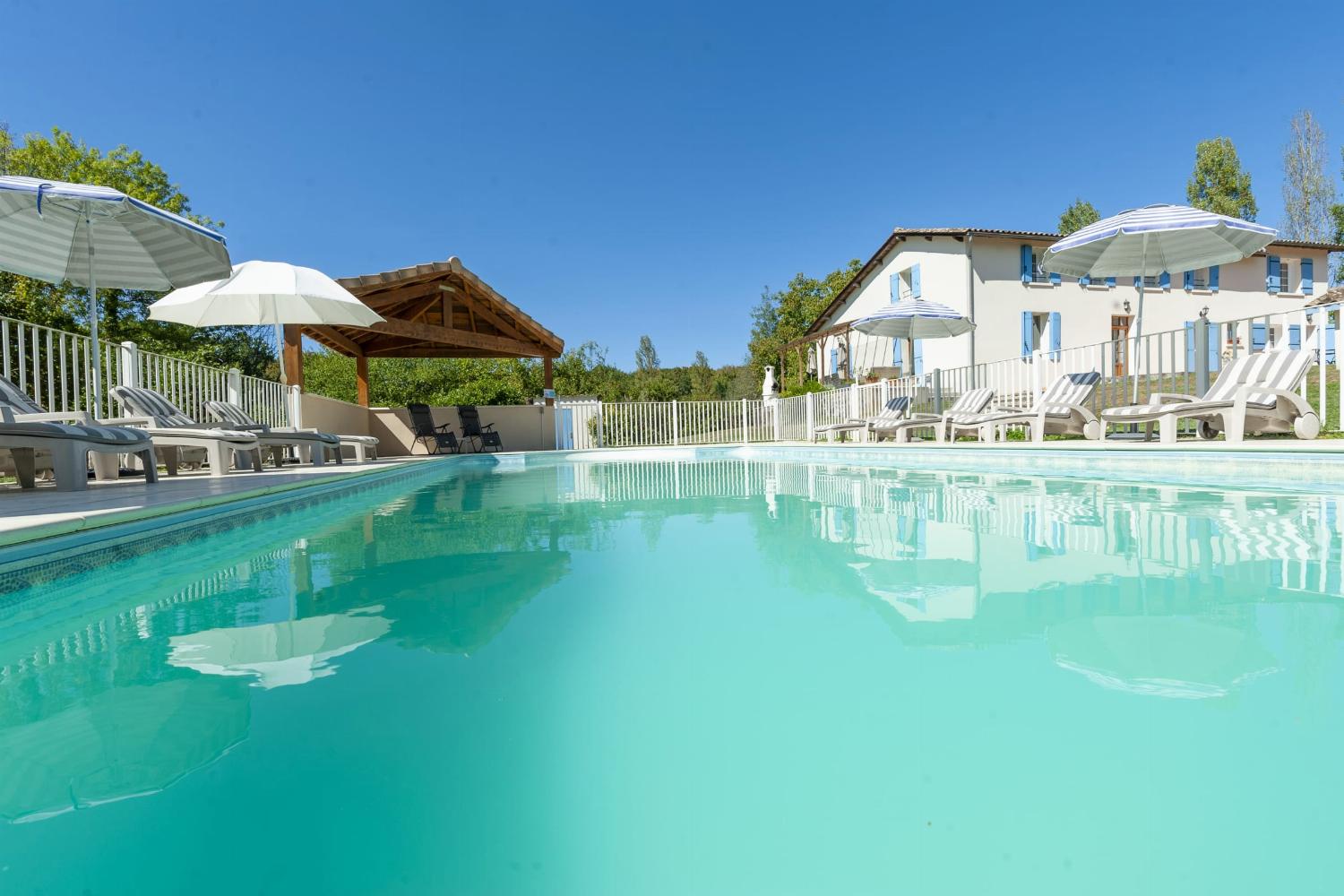 Maison de vacances dans le Lot-et-Garonne avec piscine privée