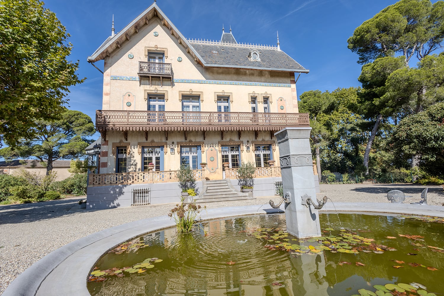 Château de vacances à Olonzac