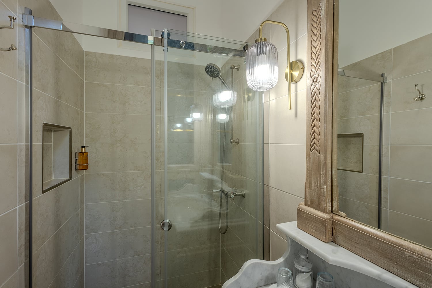 Salle du bain | Château de vacances à Olonzac