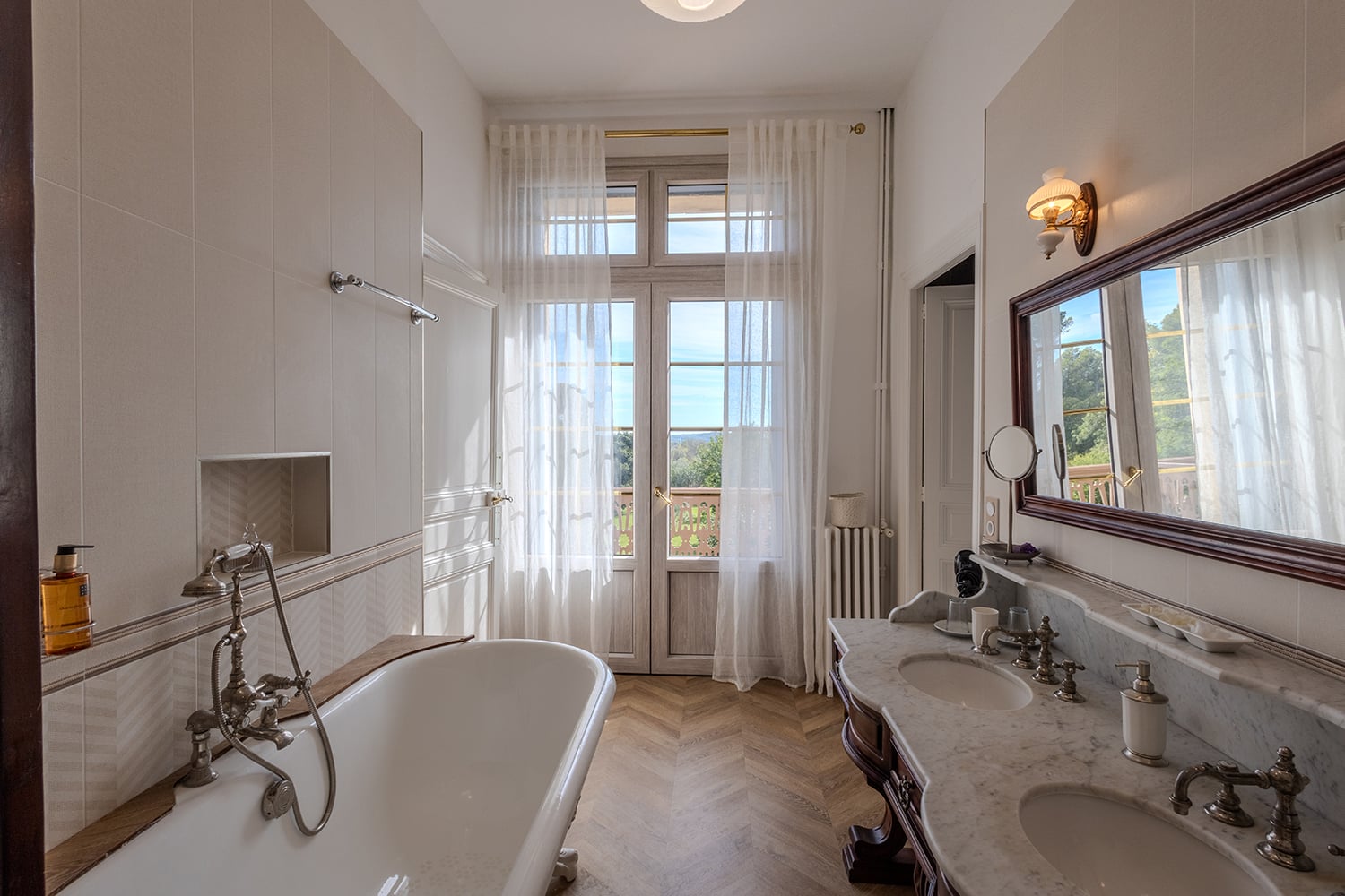 Salle du bain | Château de vacances à Olonzac
