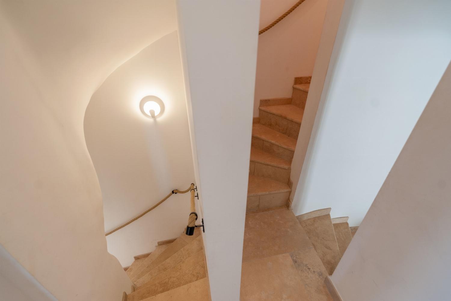 Escalier | Maison de vacances dans le sud de la France