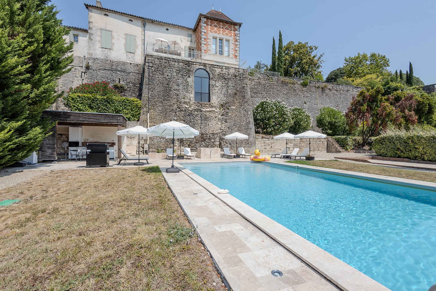 Maison à louer à Duras avec avec piscine privée chauffée