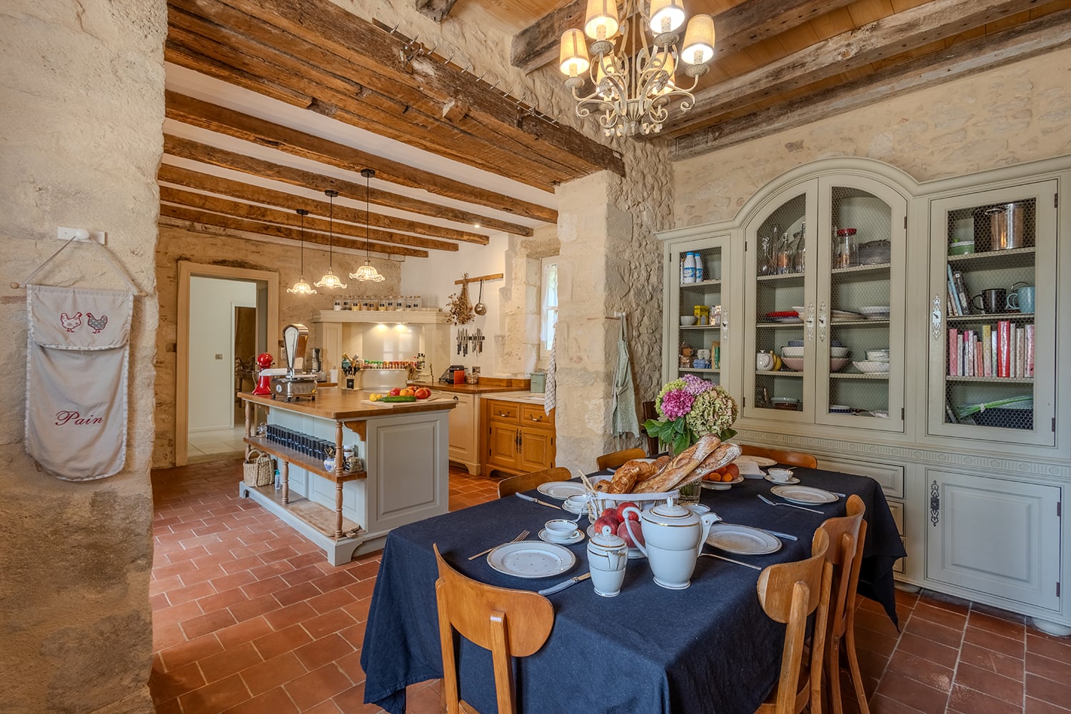 Salle à manger | Maison à louer à Duras