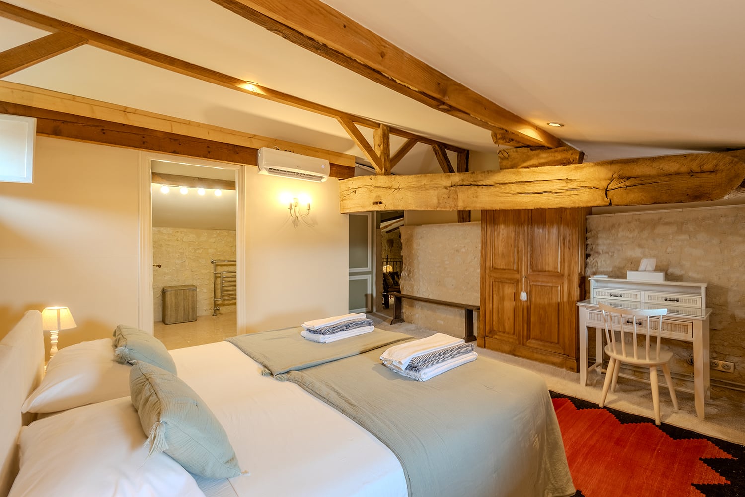 Salle de bain | Maison à louer à Duras