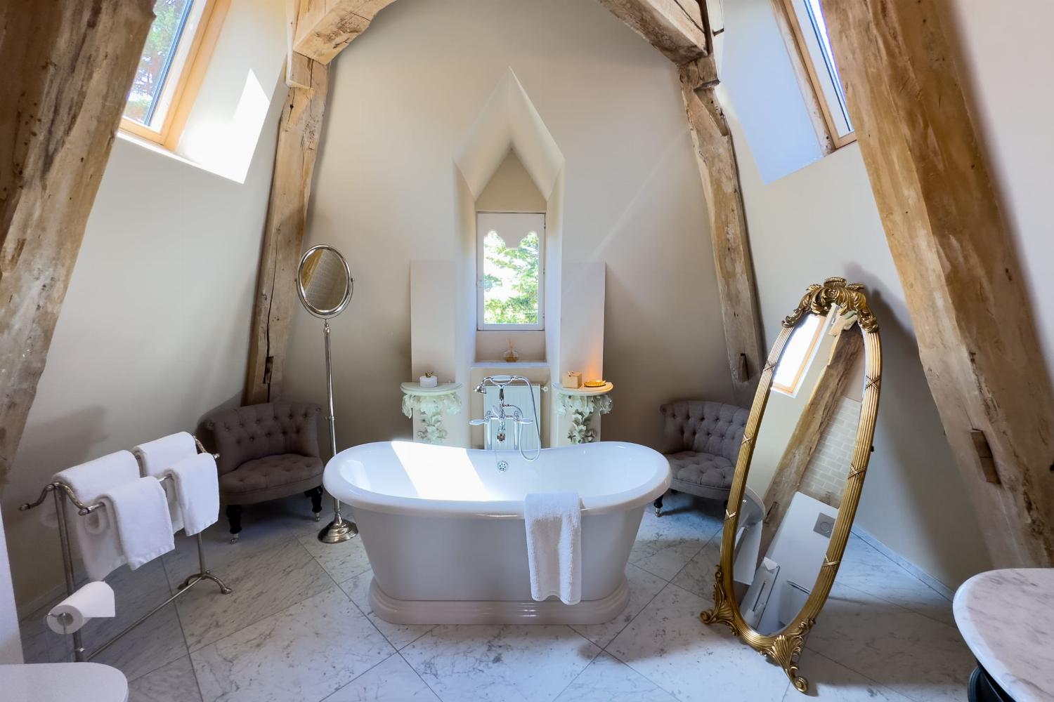 Salle de bain | Château de vacances en Nouvelle-Aquitaine