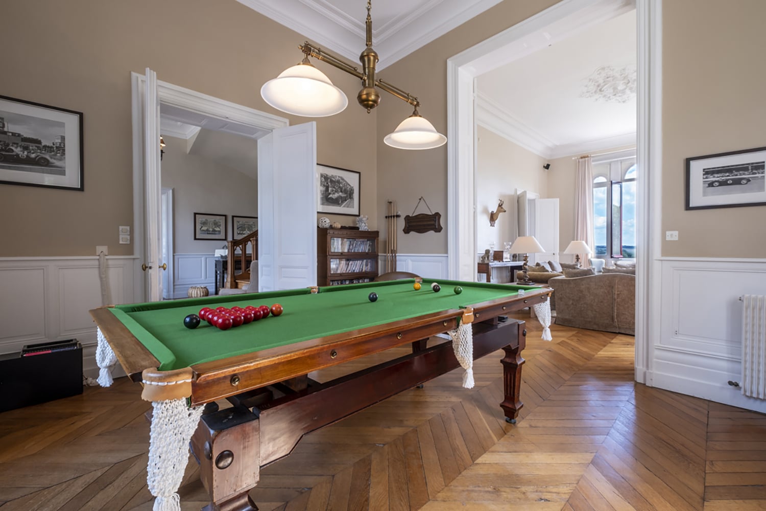 Table de snooker | Château de vacances en Nouvelle-Aquitaine