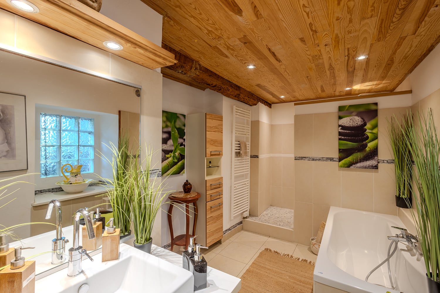 Salle de bain | Gîte de vacances à Villarzel-du-Razès