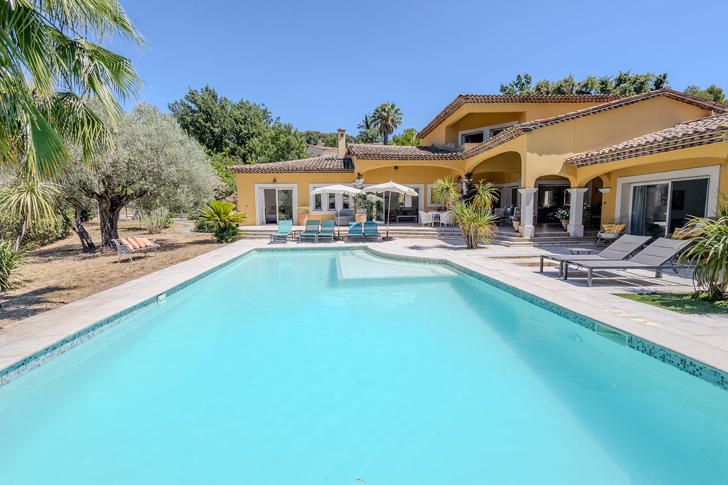 Holiday villa in Fayence with private pool Holiday villa in Fayence with private pool