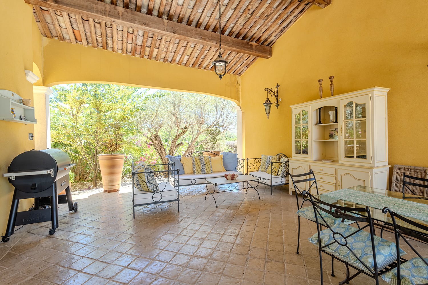 Terrasse ombragée