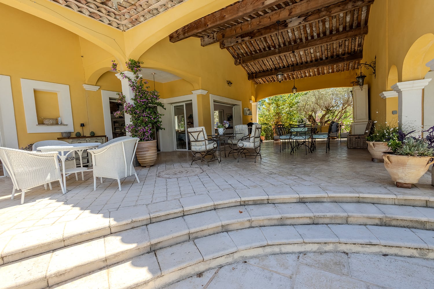 Terrasse ombragée