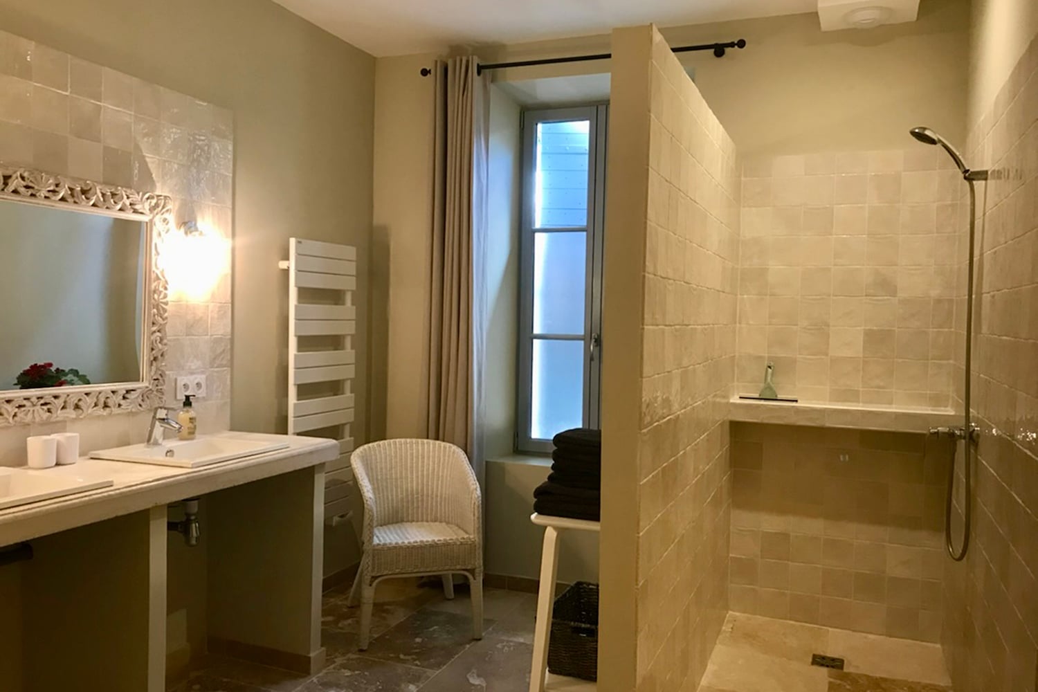 Salle du bain | Cottage de vacances dans le sud de la France