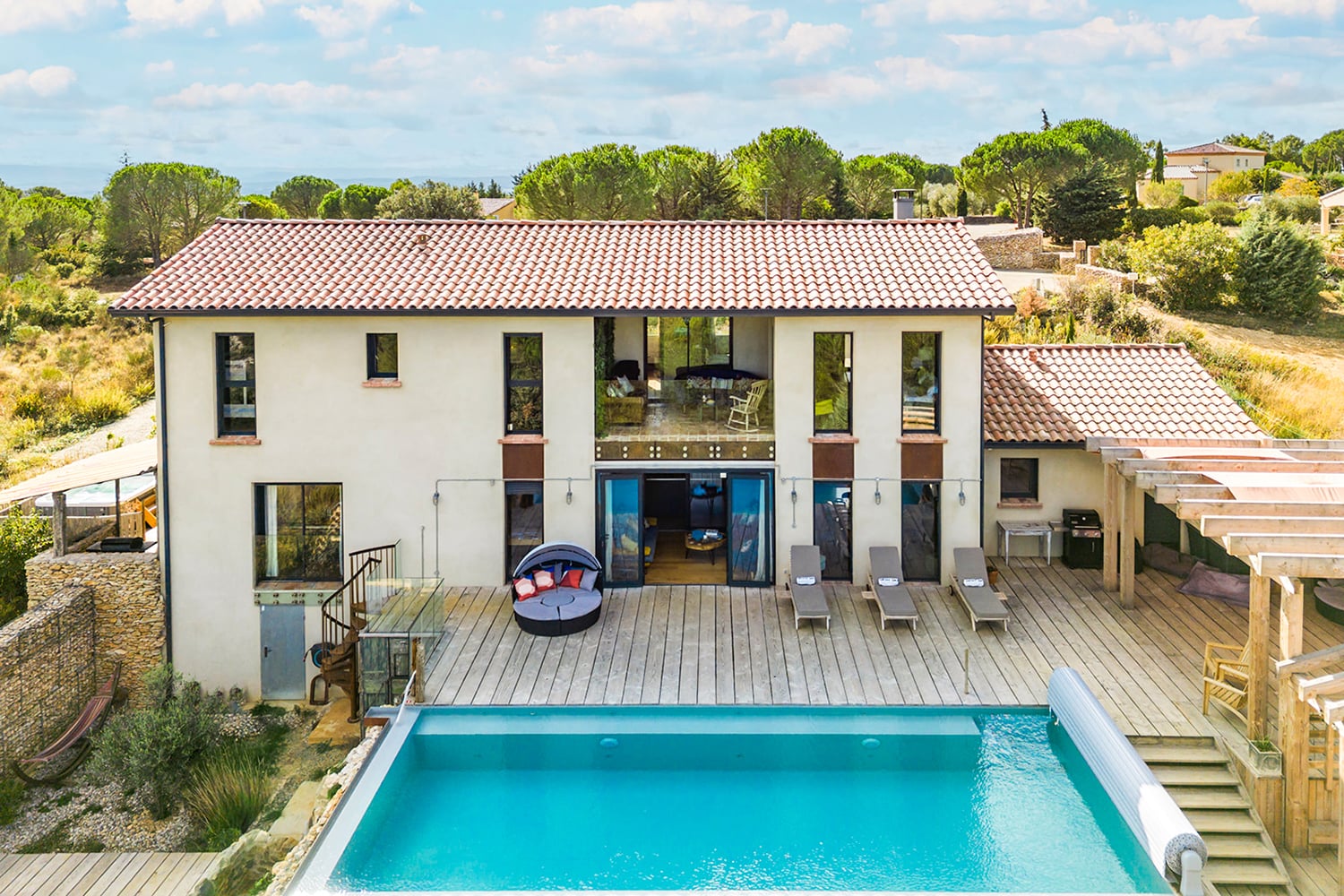 Villa de vacances en Aragon avec piscine privée chauffée à débordement