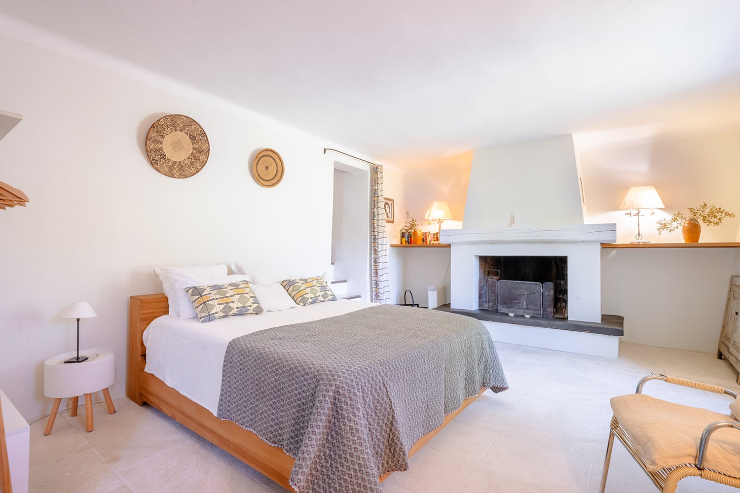 Chambre | Cottage de vacances avec piscine privée à Gordes