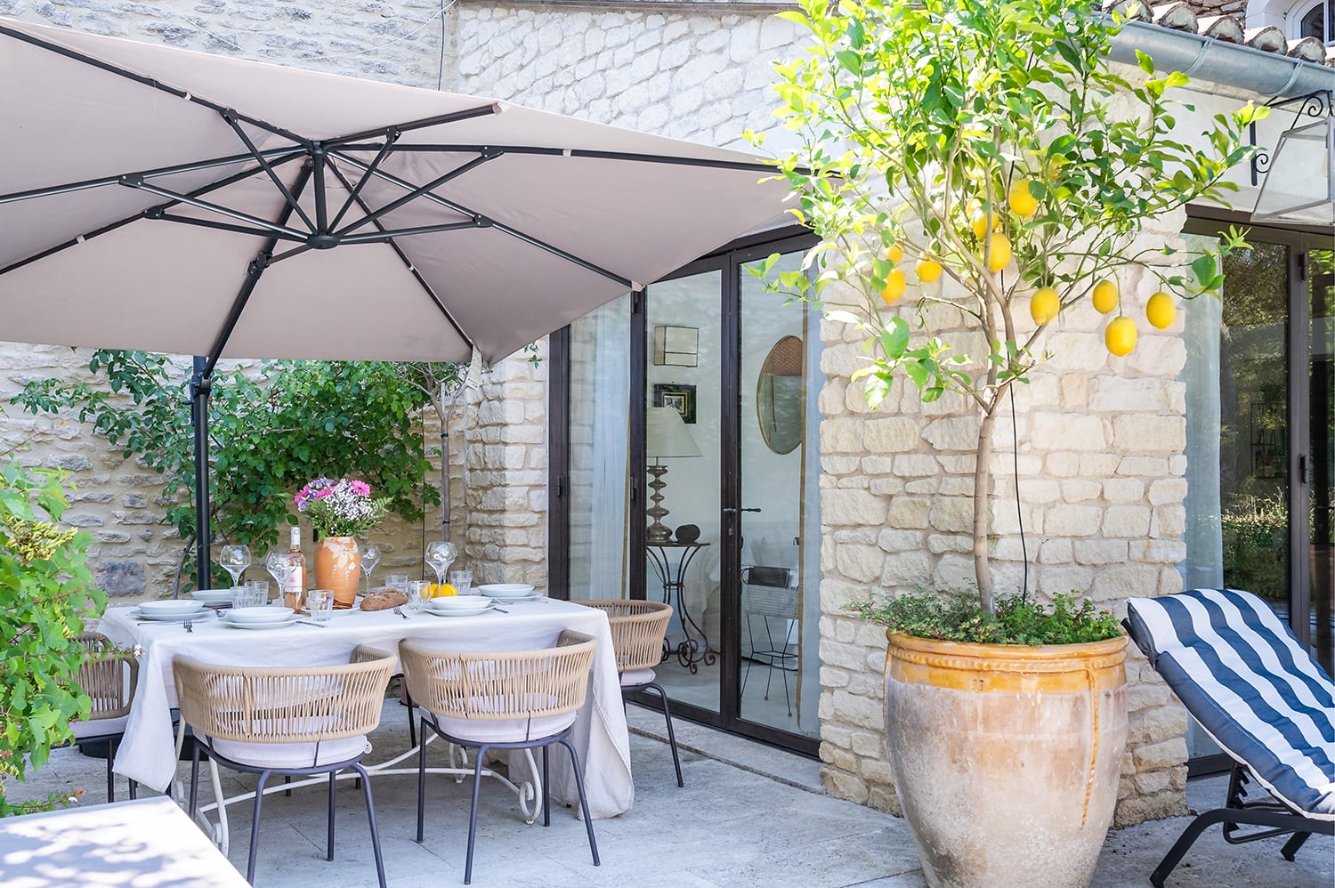 Terrasse de salle à manger