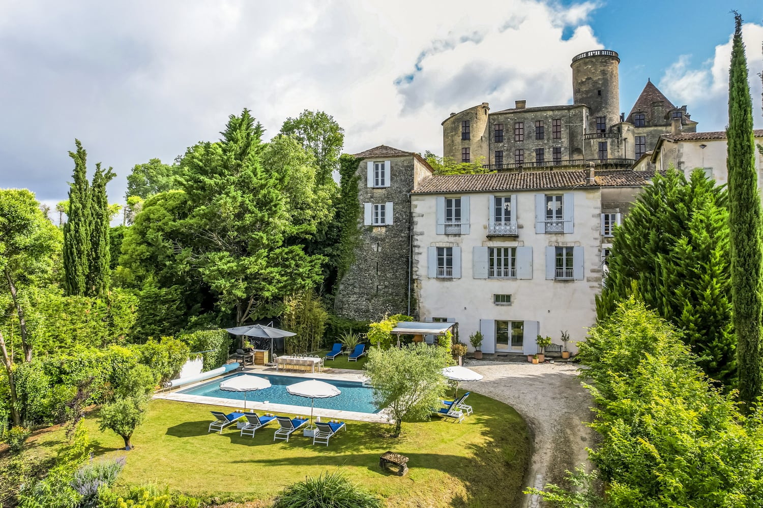 Maison de vacances à Duras avec piscine privée chauffée
