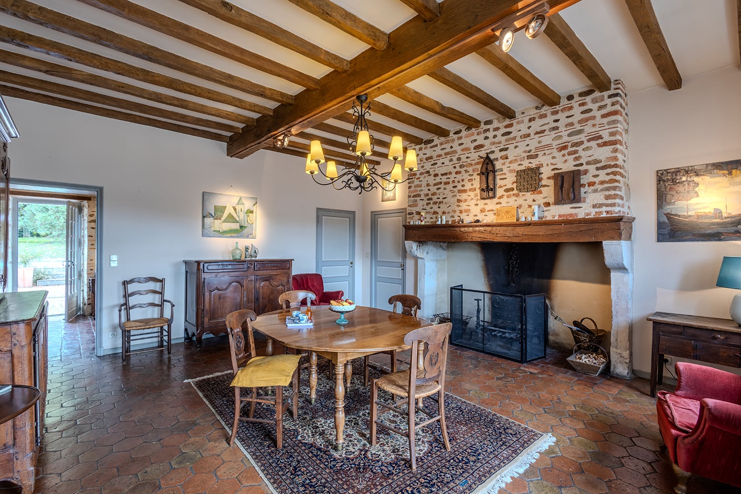 Salle à manger| Maison de vacances en Nouvelle-Aquitaine
