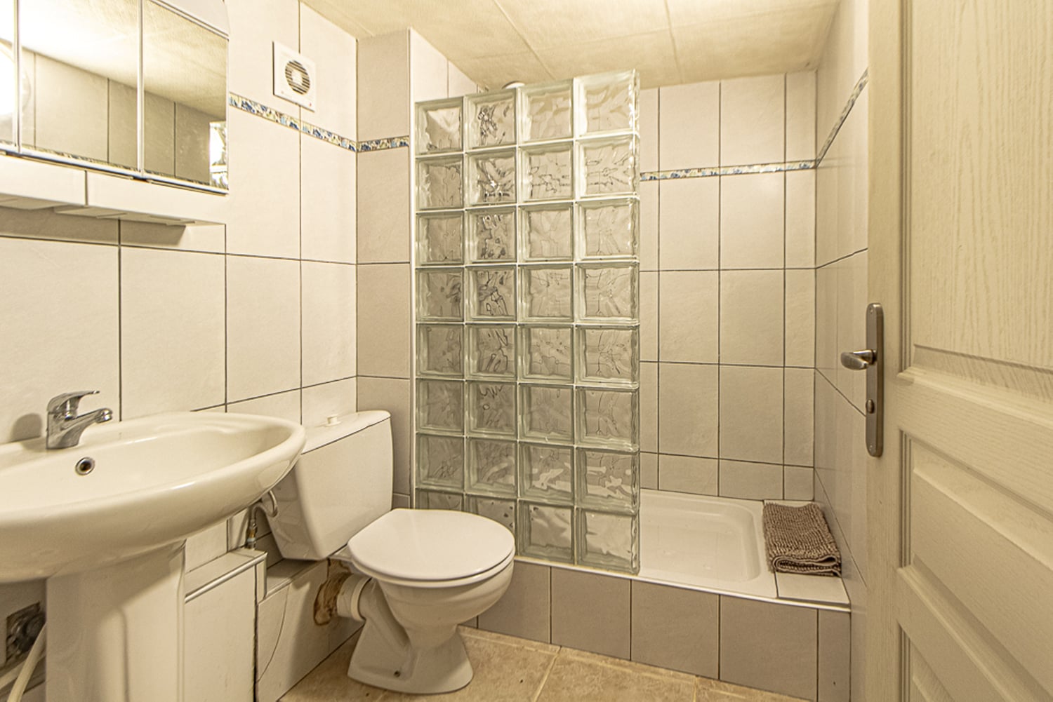 Salle de bain | Maison de vacances dans le Lot