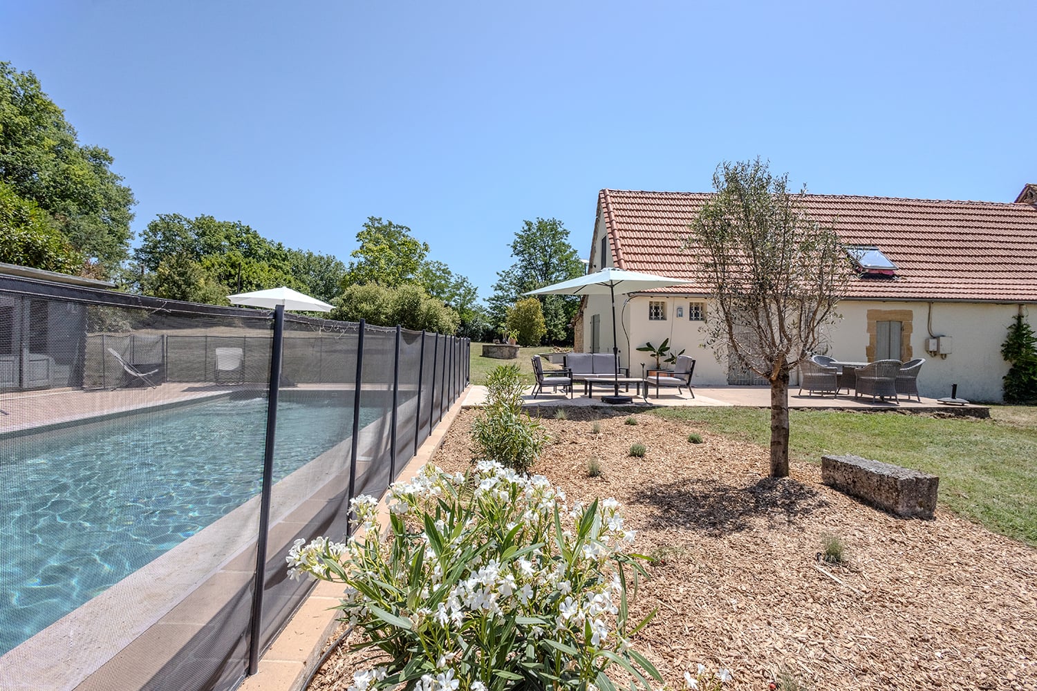 Maison de vacances à Nouvelle-Aquitaine avec piscine privée chauffée
