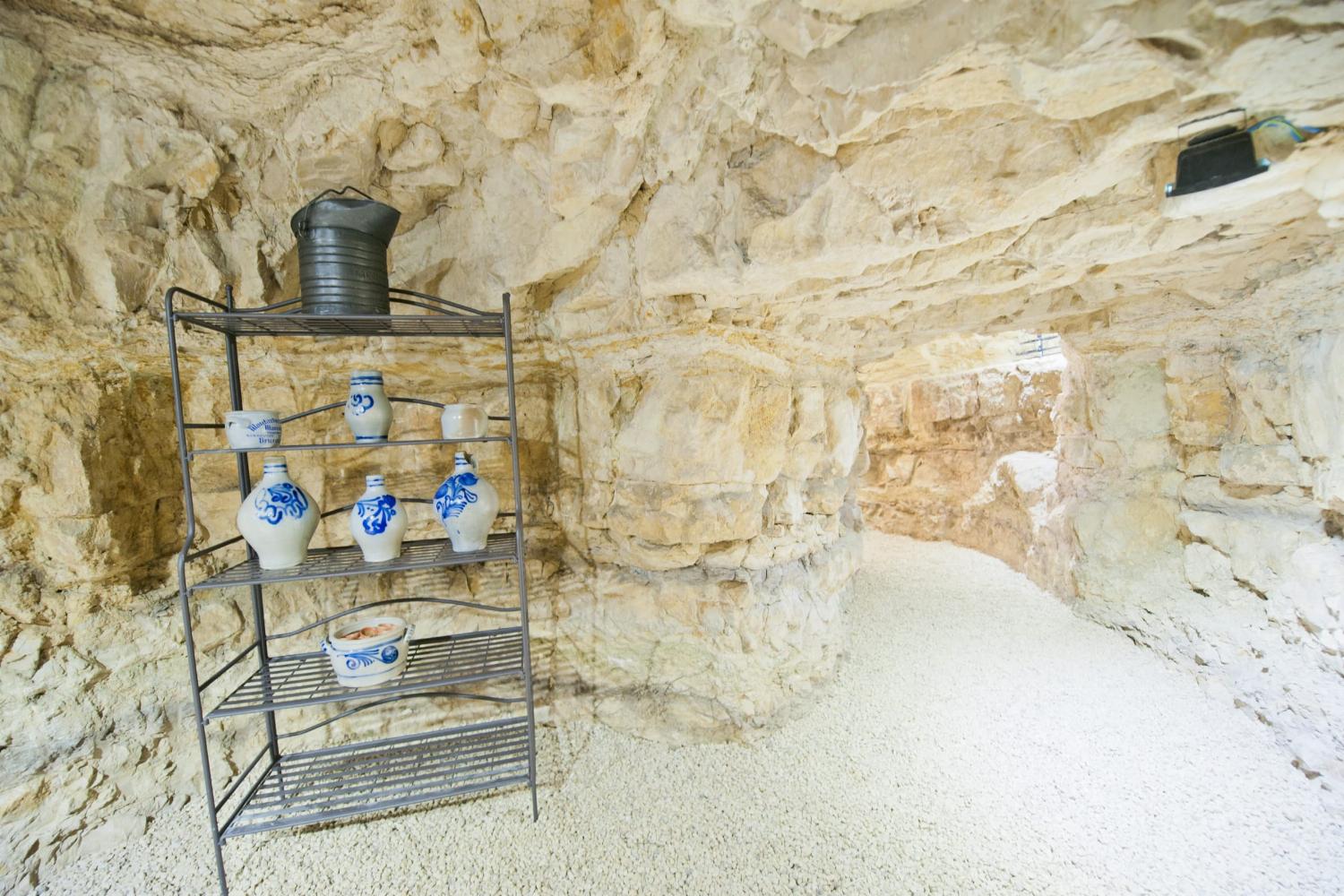 Cave à vin du 14ème siècle