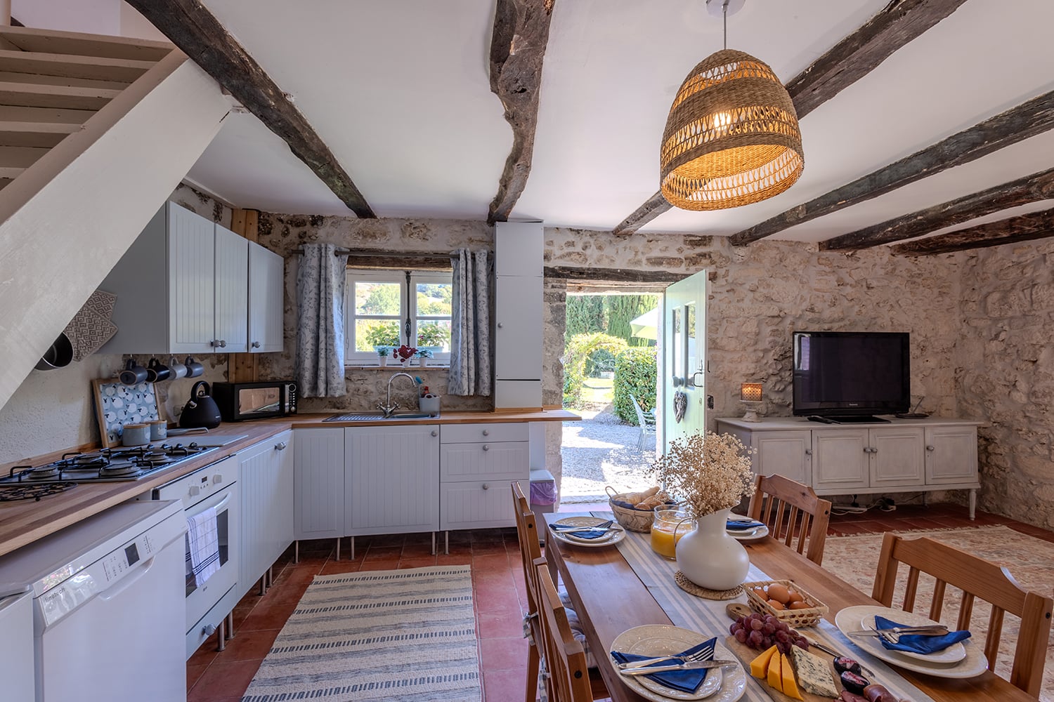 Kitchen | Holiday home in Nouvelle-Aquitaine