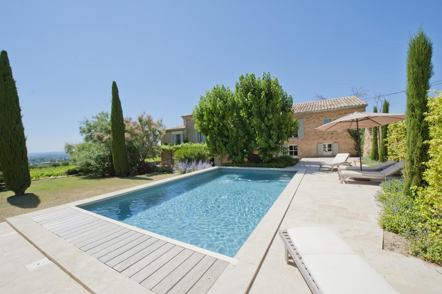 lMaison de vacances en Provence avec piscine privée chauffée
