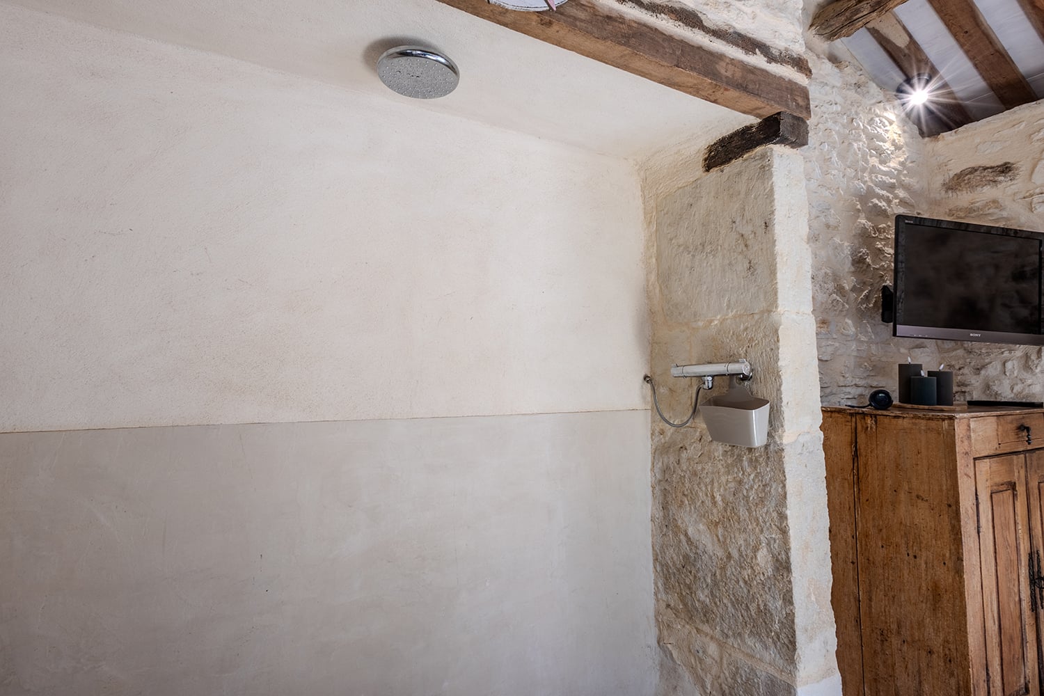 Douche de piscine | Maison de vacances en Nouvelle-Aquitaine